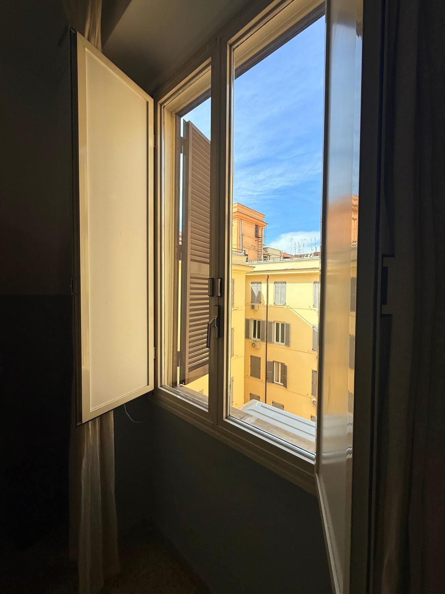 Vertex Suite Roma
